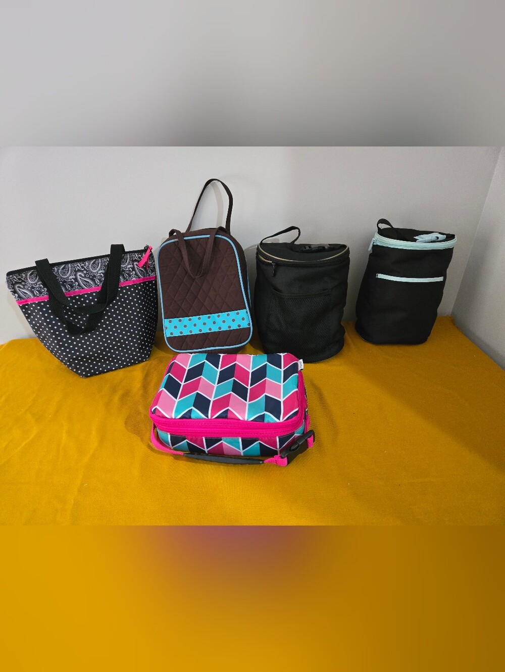 Stylish Black and Pink Lunch & Bottle Bags